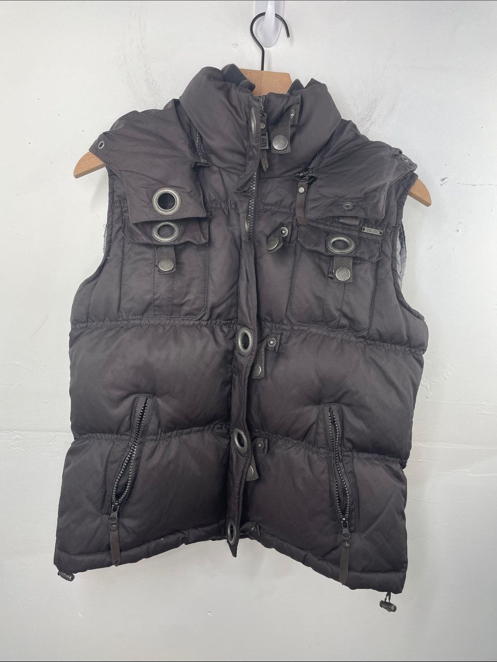 Zero Winter Dreams Utility Puffer Vest with Hood front Zip Size Small EU 36